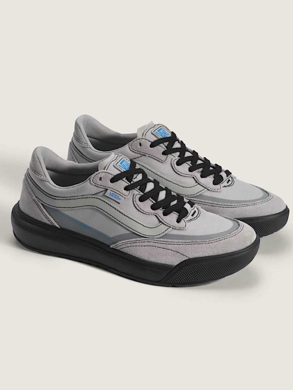 Vans UltraRange 2.0 Shoe Drizzle Black Mens 12.0US